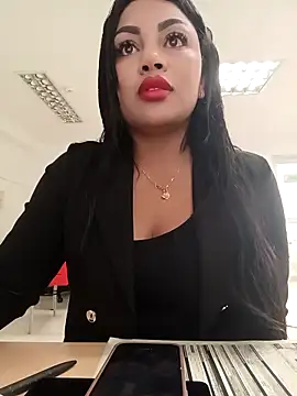 Snapshot of ValeriaVilla2 chatting on 24, 2, 2026 ValeriaVilla2 online show from 24, 2, 2026