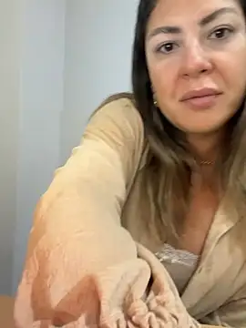 leona-david online show from 4, 5, 2026