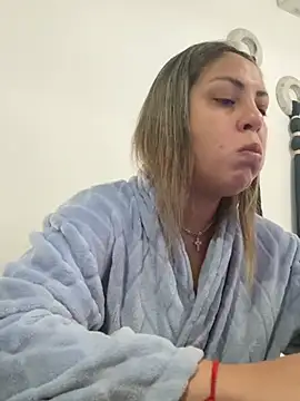 leona-david online show from 12, 6, 2026