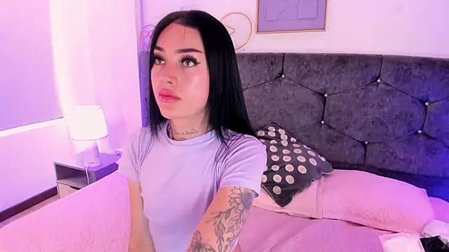 Snapshot of Megan_Morphy chatting on 3, 6, 2026 Megan Morphy online show from 3, 6, 2026