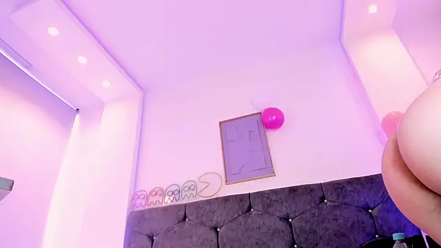 Snapshot of Megan_Morphy chatting on 3, 6, 2026 Megan Morphy online show from 3, 6, 2026