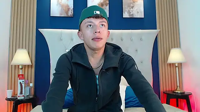 Dark Nico online show from 6, 3, 2026