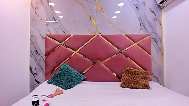 Snapshot of Lilith_Kramston chatting on 18, 2, 2026 Lilith Kramston online show from 18, 2, 2026