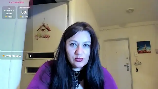 EVELYNA88 online show from 3, 5, 2026