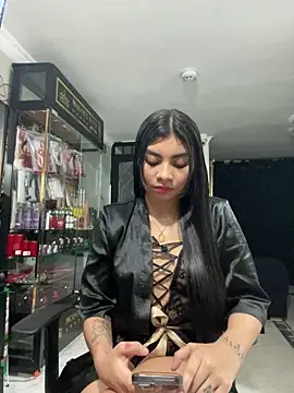 eimmy  skinny online show from 12, 4, 2026