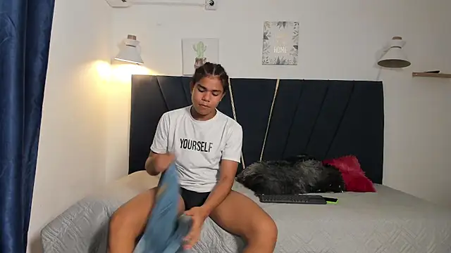 kleiver cum18 online show from 27, 2, 2026