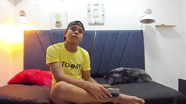 kleiver cum18 online show from 28, 2, 2026