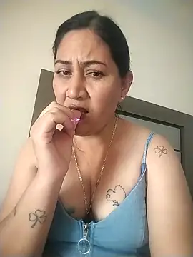 Arely Sweet online show from 15, 2, 2026