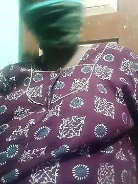 tamilkaviya431 online show from 2, 4, 2026