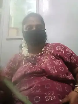 Snapshot of tamilkaviya431 chatting on 16, 7, 2026 tamilkaviya431 online show from 16, 7, 2026