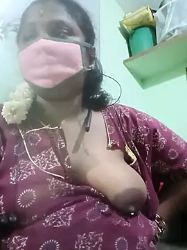 Snapshot of tamilkaviya431 chatting on 9, 7, 2026 tamilkaviya431 online show from 9, 7, 2026