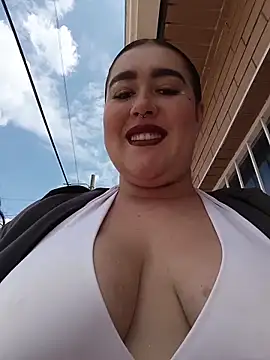 Freckless  online show from 22, 4, 2026