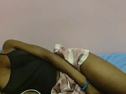 Sexybee01 online show from 20, 2, 2026