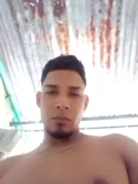 Snapshot of yofran_23 chatting on 2, 3, 2026 yofran 23 online show from 2, 3, 2026