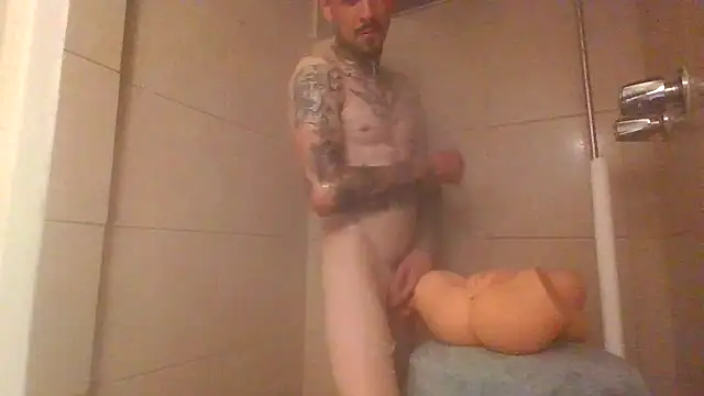 likeemilk online show from 20, 4, 2026