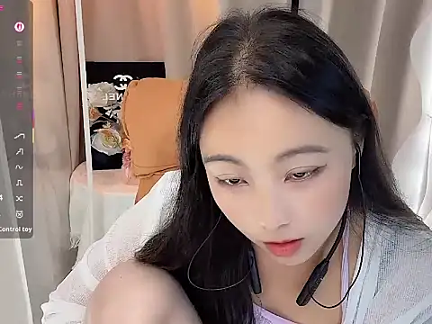 Lydia-668 online show from 13, 2, 2026