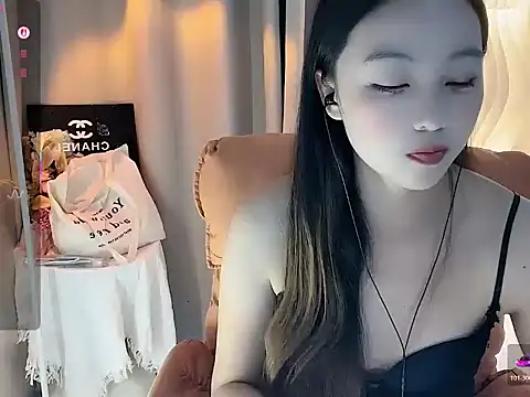 Lydia-668 online show from 18, 2, 2026