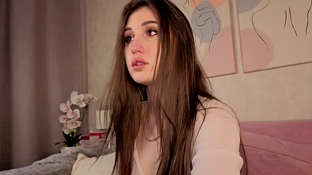 Emily Lews online show from 10, 6, 2026
