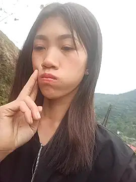 sunae-sex online show from 23, 2, 2026