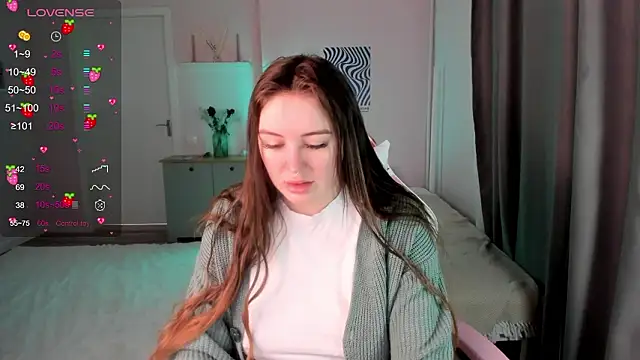 Laura CollinsS online show from 16, 3, 2026