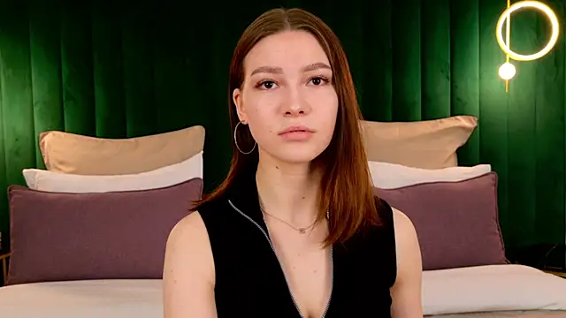 RebecaFields online show from 1, 4, 2026