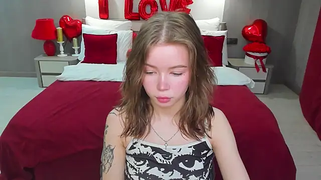 Snapshot of Violetta__Dreams chatting on 17, 2, 2026 Violetta Dreams online show from 17, 2, 2026