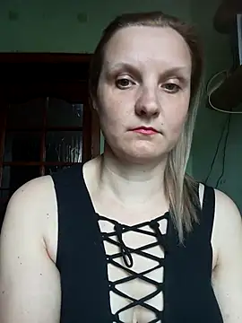 SusanGold9211 online show from 22, 4, 2026