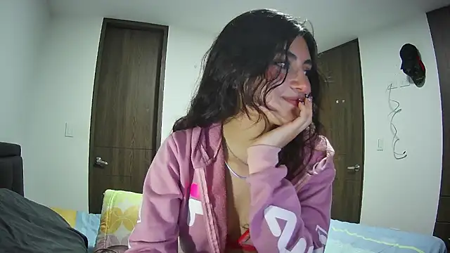 luna valmont06 online show from 28, 3, 2026