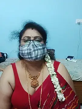 Kannadasexywifes online show from 17, 5, 2026