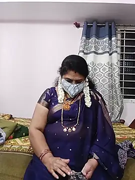 Kannadasexywifes online show from 14, 6, 2026