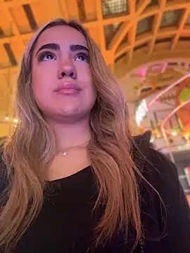 bellabarbiex online show from 13, 4, 2026