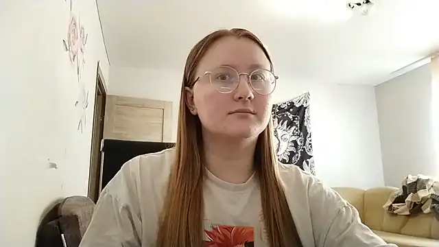 Snapshot of AnikaLipps chatting on 18, 6, 2026 AnikaLipps online show from 18, 6, 2026