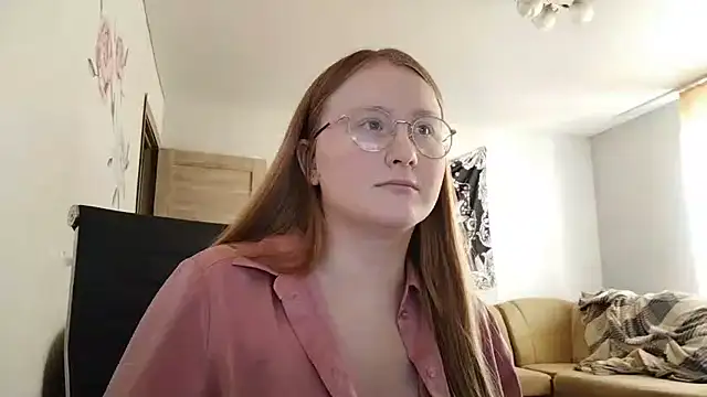 Snapshot of AnikaLipps chatting on 12, 6, 2026 AnikaLipps online show from 12, 6, 2026