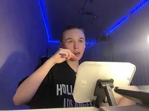 melissashineee online show from 25, 2, 2026