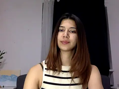 Snapshot of KiraVixenSweet chatting on 13, 3, 2026 KiraVixenSweet online show from 13, 3, 2026
