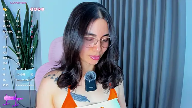 sara ospina22 online show from 8, 6, 2026