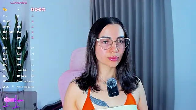 sara ospina22 online show from 12, 6, 2026