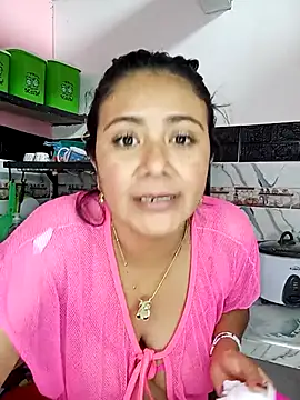 Gissele Rubi online show from 15, 2, 2026