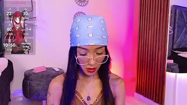 Snapshot of LunaVelour13 chatting on 24, 2, 2026 LunaVelour13 online show from 24, 2, 2026