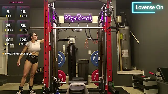 lunasexy79 online show from 17, 4, 2026