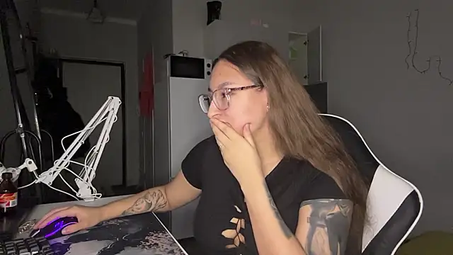 YettaUrive online show from 27, 2, 2026