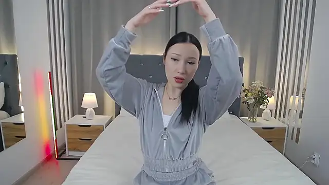 Snapshot of VikkyVonn chatting on 19, 2, 2026 VikkyVonn online show from 19, 2, 2026