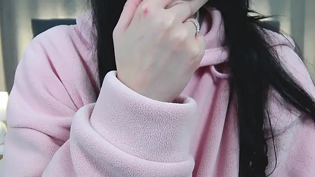 VikkyVonn online show from 5, 3, 2026