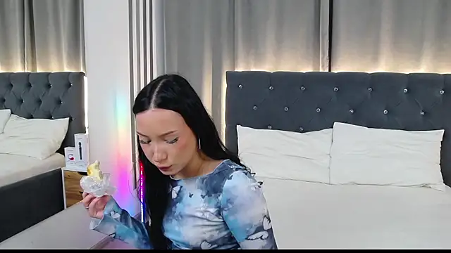 VikkyVonn online show from 16, 7, 2026