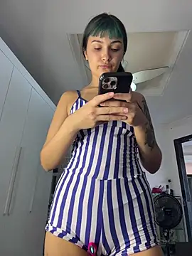 Myla Fire online show from 28, 4, 2026
