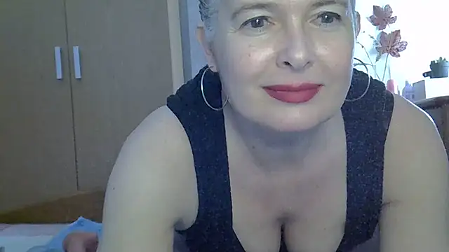Laura-Parker online show from 28, 3, 2026