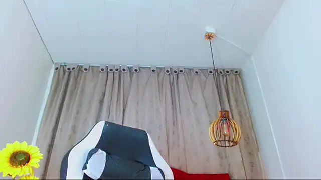 Cayetana Black  online show from 24, 2, 2026