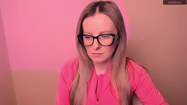 Snapshot of AnnePeach chatting on 24, 2, 2026 AnnePeach online show from 24, 2, 2026