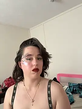 Snapshot of salem_in_the_woods chatting on 27, 2, 2026 salem in the woods online show from 27, 2, 2026