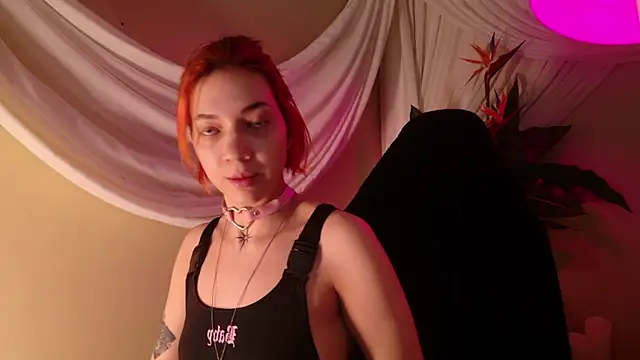 Snapshot of sandy_westt chatting on 3, 3, 2026 sandy westt online show from 3, 3, 2026